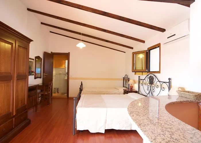 Rio Aparments アパート